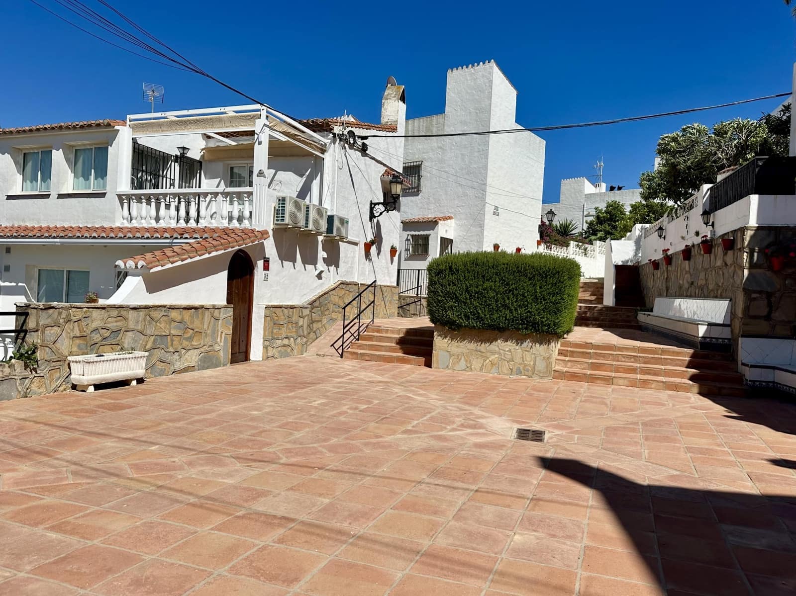 3 bedroom Terraced Villa for sale in Manilva with pool - € 253,000 (Ref: 9137334)