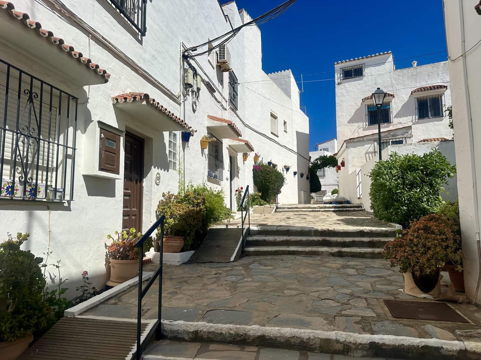 3 bedroom Terraced Villa for sale in Manilva with pool - € 253,000 (Ref: 9137334)