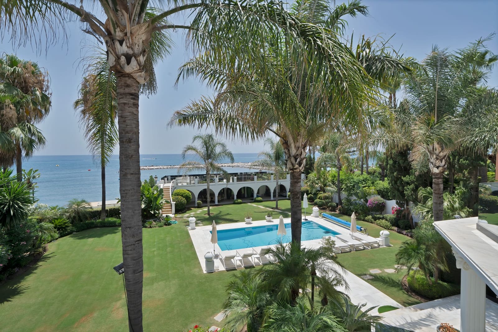 10 soveværelse Villa til leje i Puerto Banus med swimmingpool - € 30.000 (Ref: 9137335)