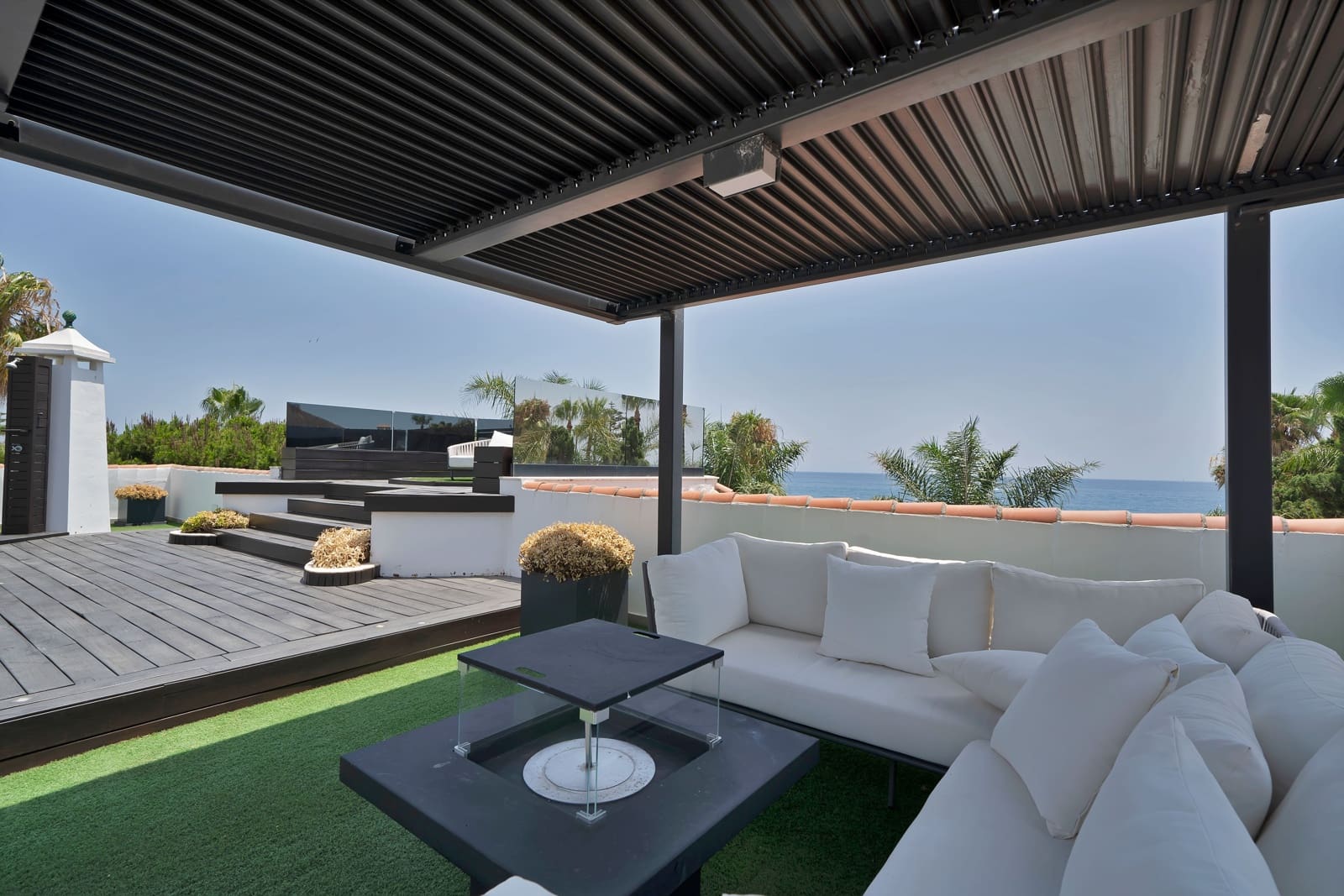 10 soveværelse Villa til leje i Puerto Banus med swimmingpool - € 30.000 (Ref: 9137335)