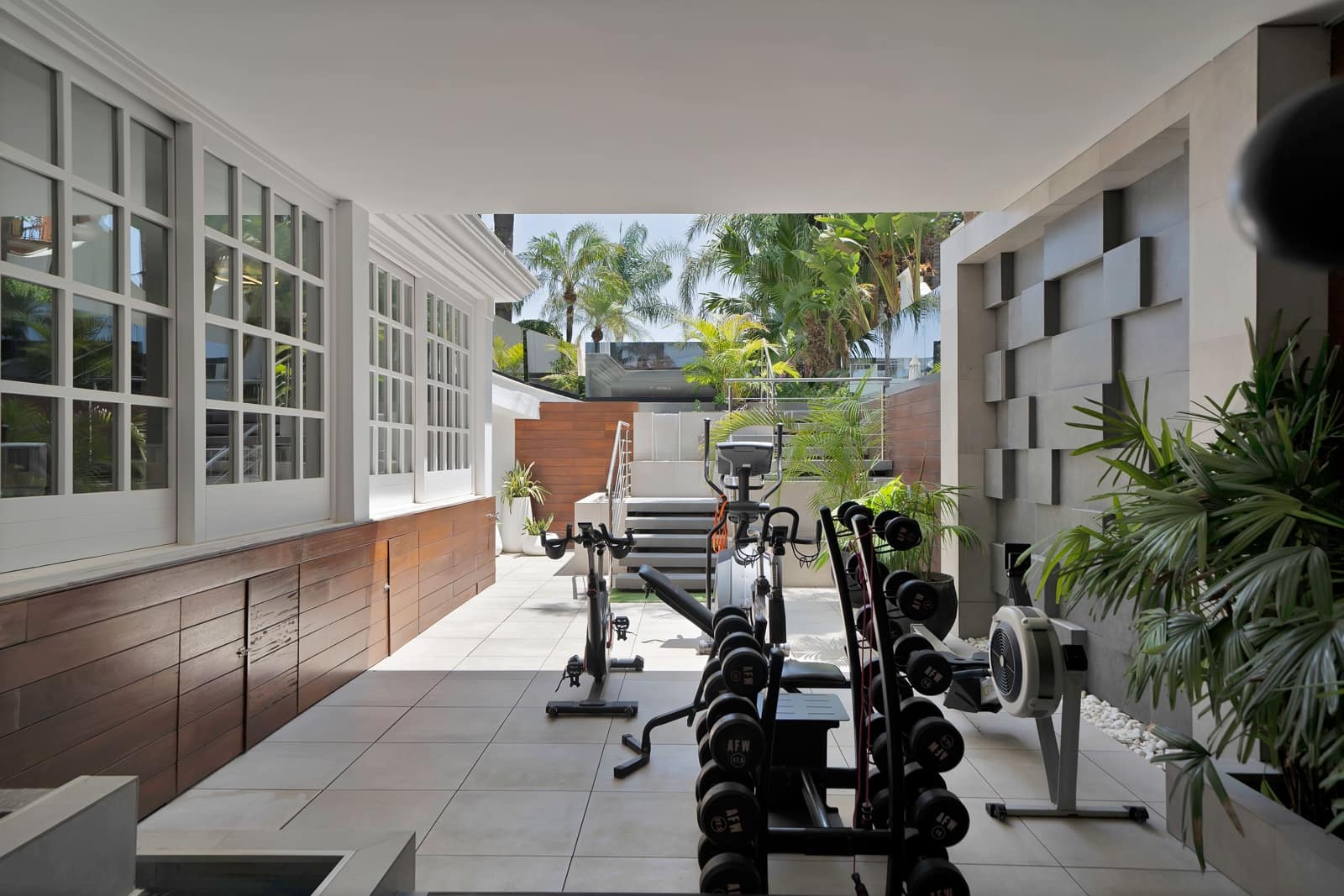 10 soveværelse Villa til leje i Puerto Banus med swimmingpool - € 30.000 (Ref: 9137335)