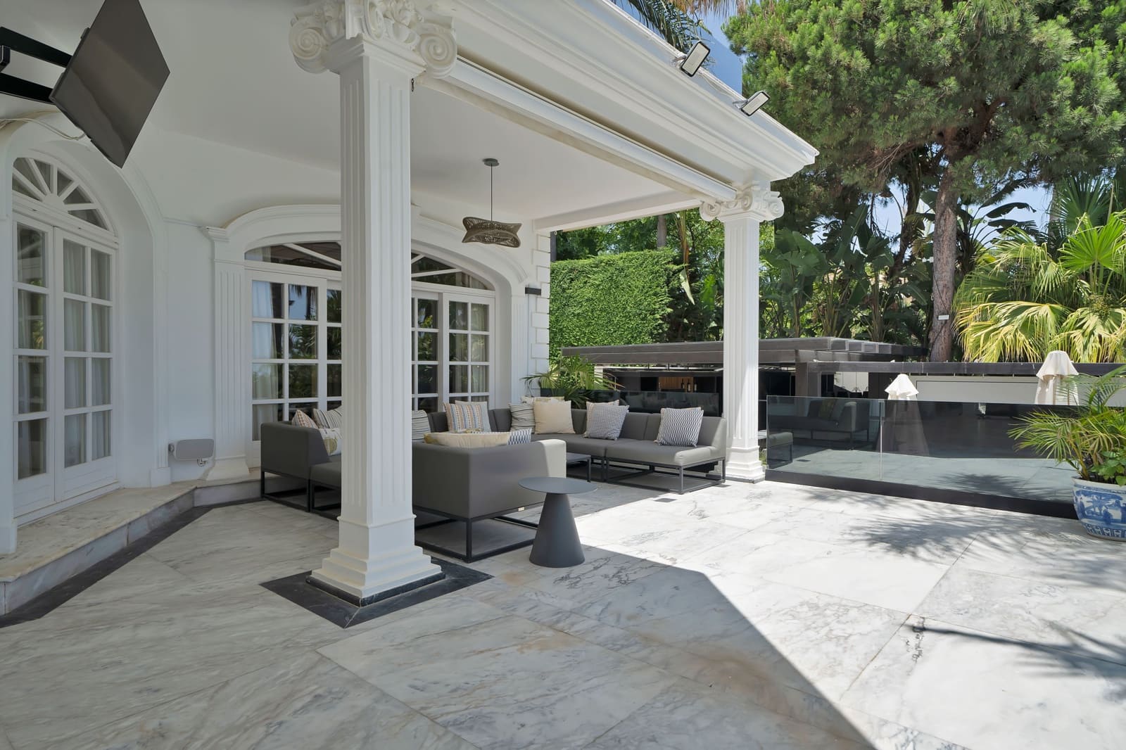 10 soveværelse Villa til leje i Puerto Banus med swimmingpool - € 30.000 (Ref: 9137335)