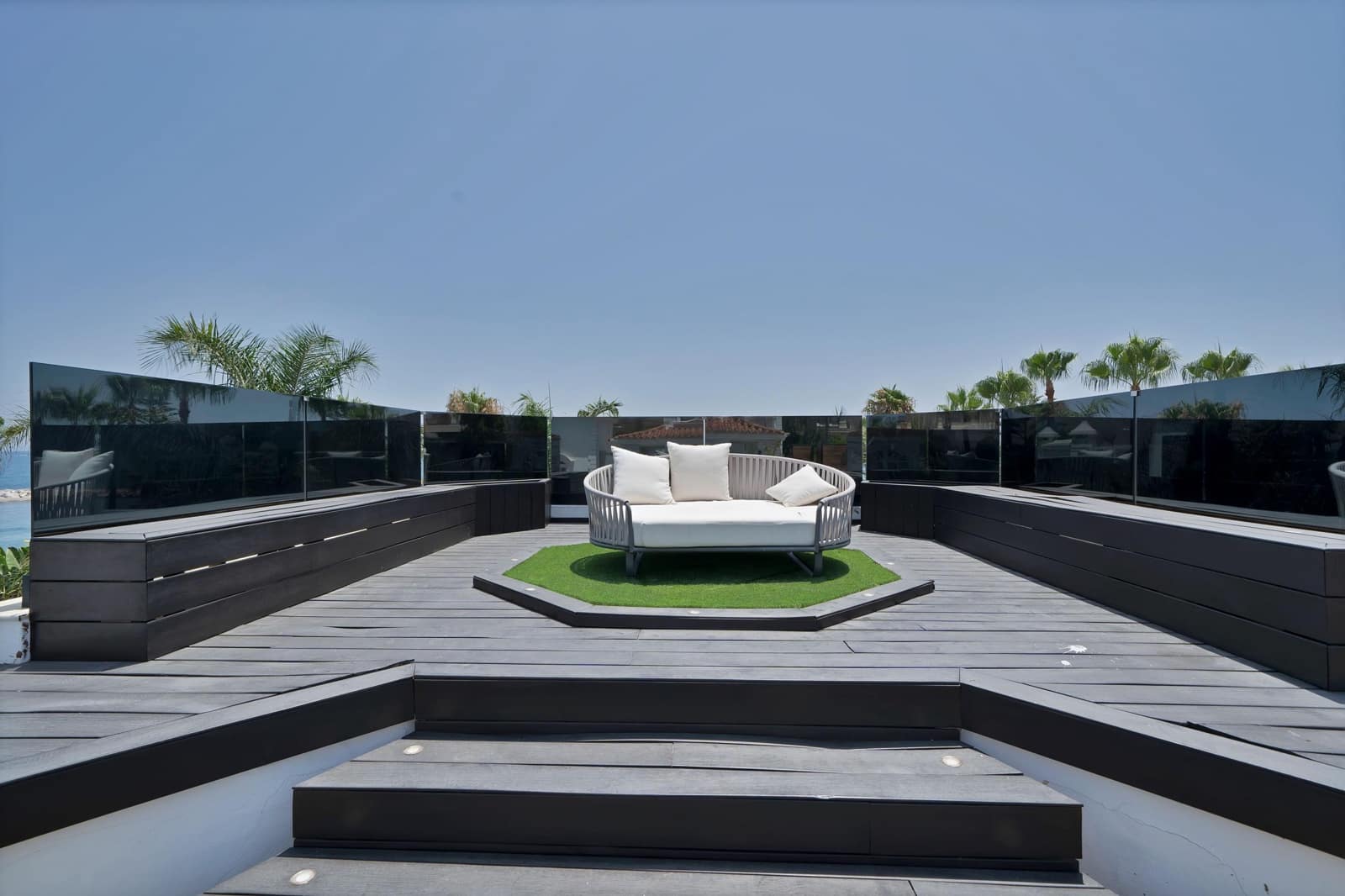 10 soveværelse Villa til leje i Puerto Banus med swimmingpool - € 30.000 (Ref: 9137335)