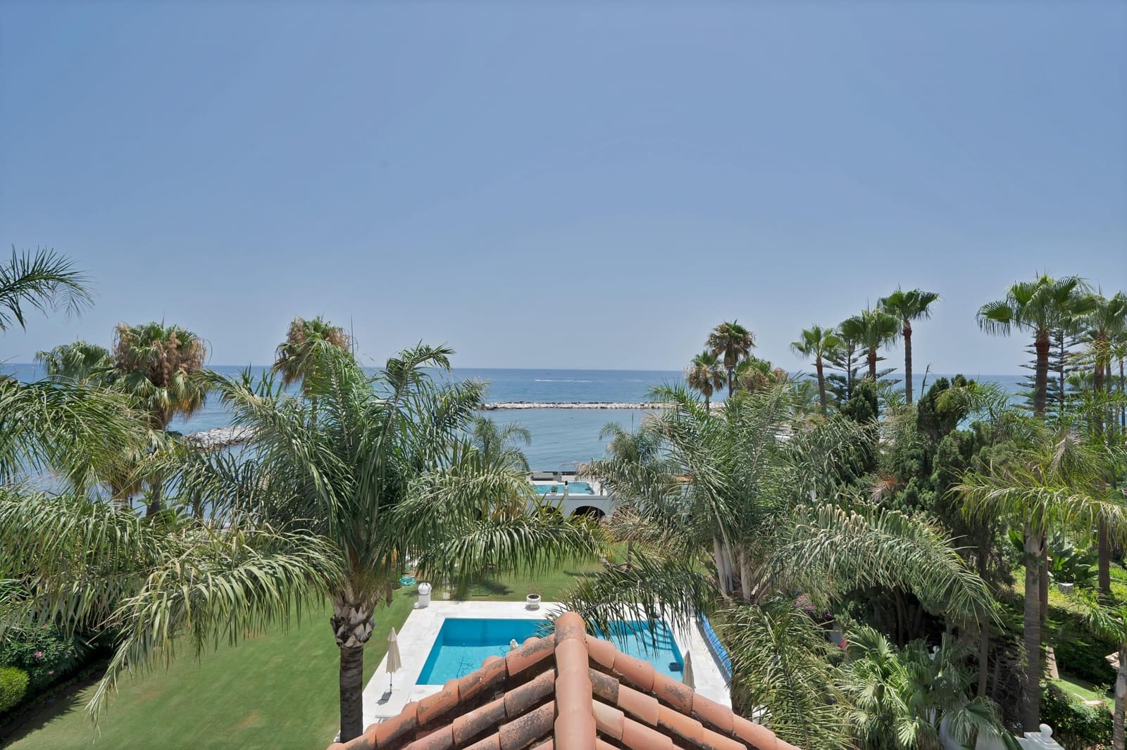 10 soveværelse Villa til leje i Puerto Banus med swimmingpool - € 30.000 (Ref: 9137335)