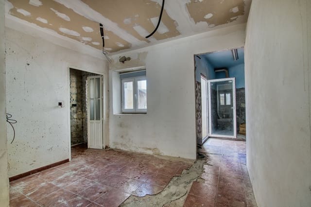 4 makuuhuone Rivitalo myytävänä paikassa Periana - 78 900 € (Ref: 9152398)