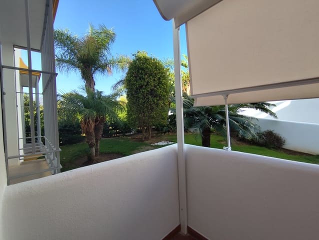 2 bedroom Apartment for rent in Estepona with pool - € 1,600 (Ref: 9159653)