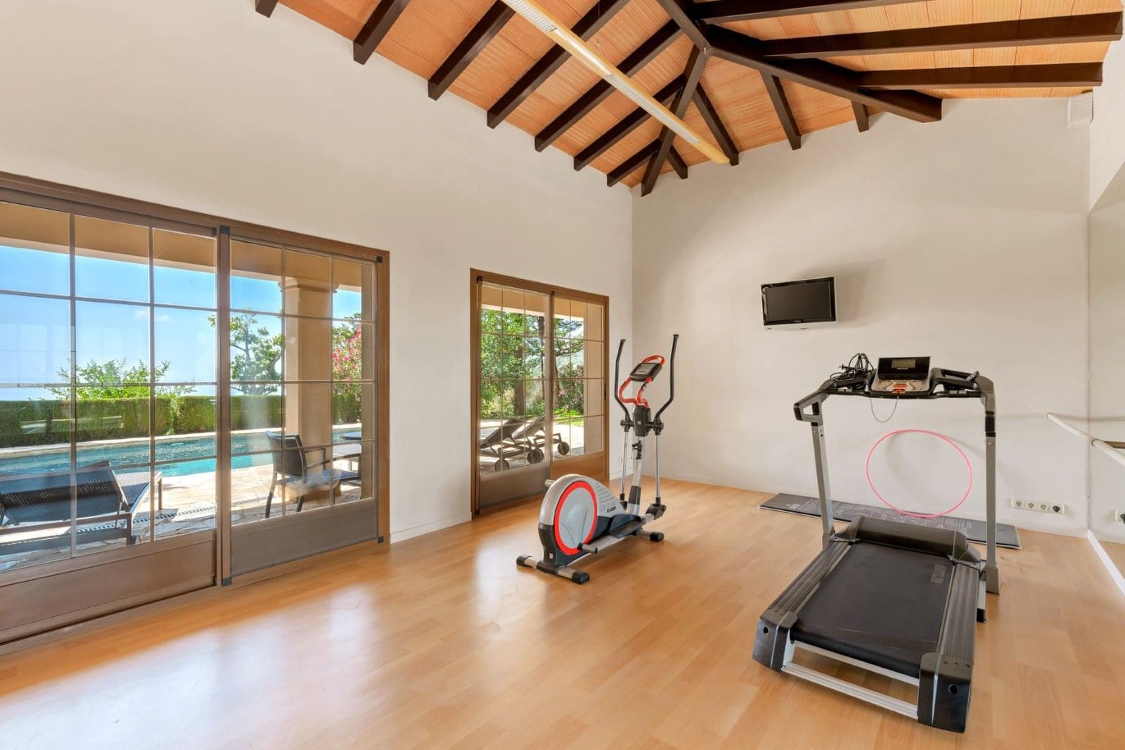 9 bedroom Villa for sale in Ojen with pool - € 3,800,000 (Ref: 9161200)