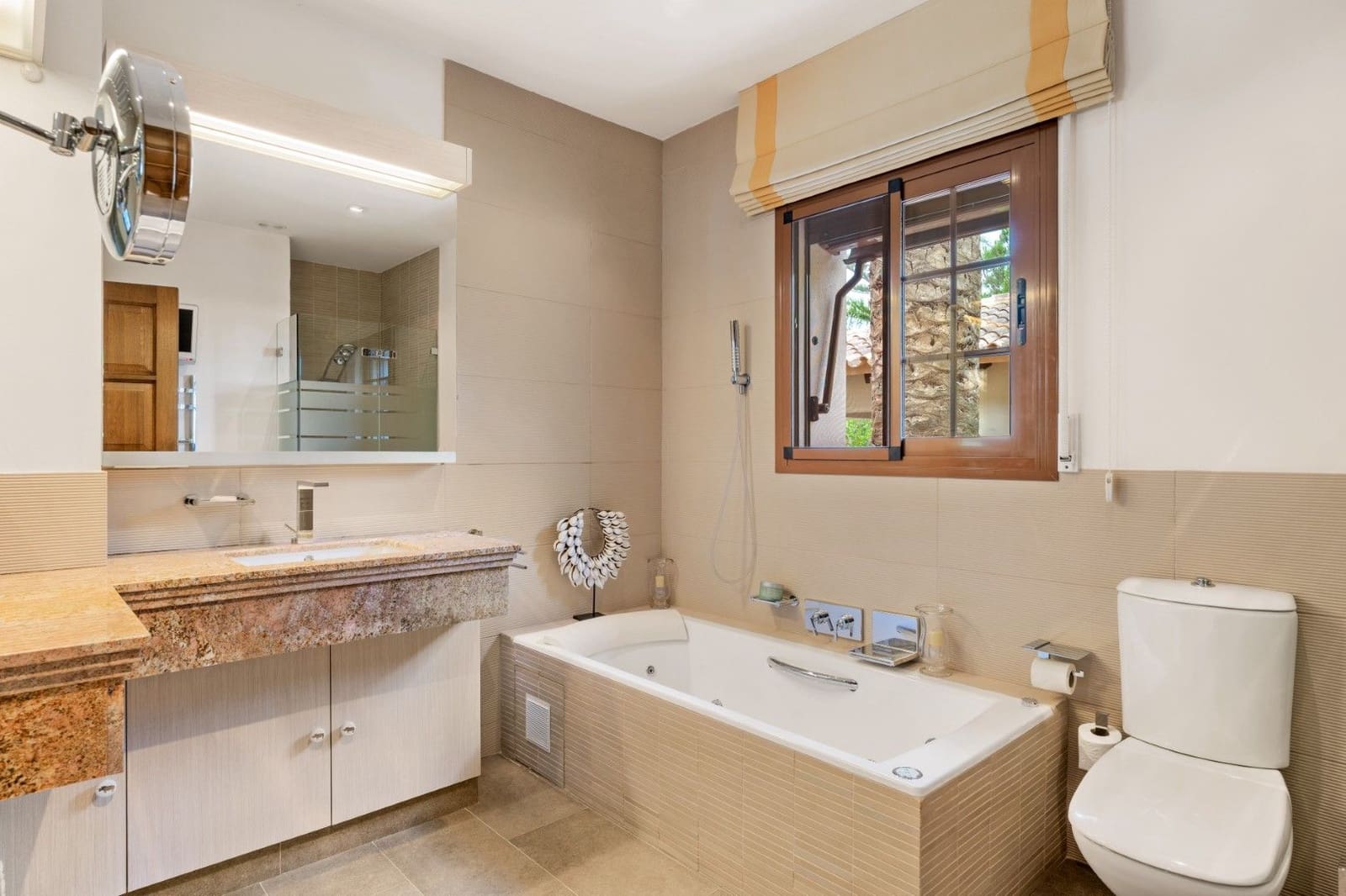 9 bedroom Villa for sale in Ojen with pool garage - € 3,800,000 (Ref: 9161200)