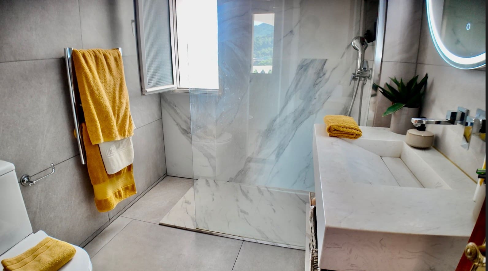 5 soveværelse Villa til salg i Ojen med swimmingpool - € 625.000 (Ref: 9169694)