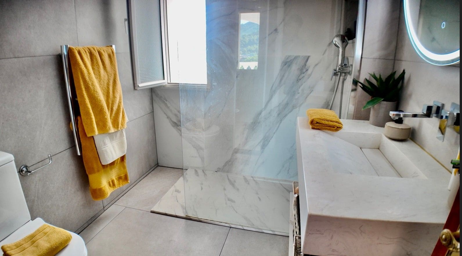 5 sovrum Villa till salu i Ojen med pool - 595 000 € (Ref: 9169694)