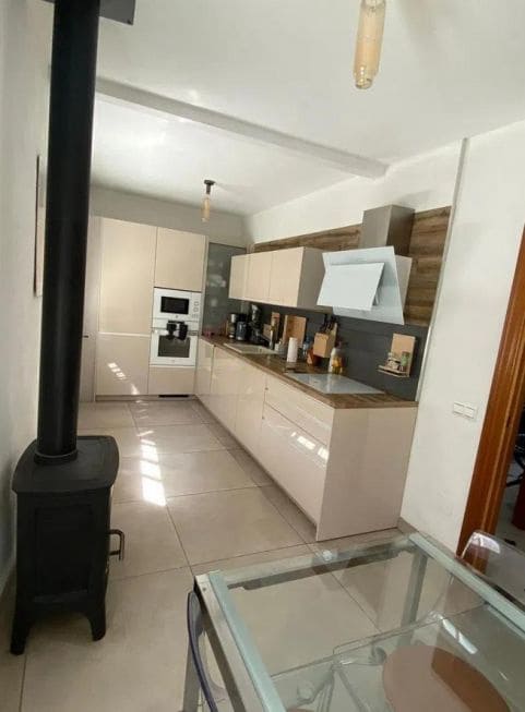 5 sypialnia Willa na sprzedaż w Ojen z basenem - 595 000 € (Ref: 9169694)