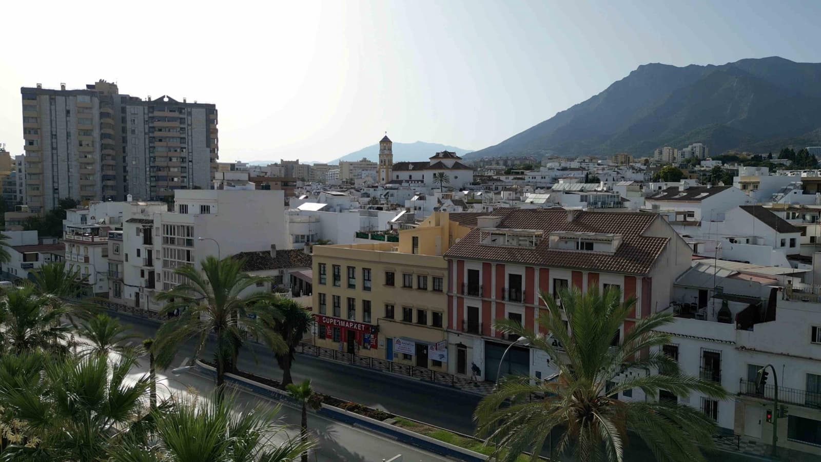 2 slaapkamer Appartement te koop in Marbella met zwembad garage - € 1.250.000 (Ref: 9169695)