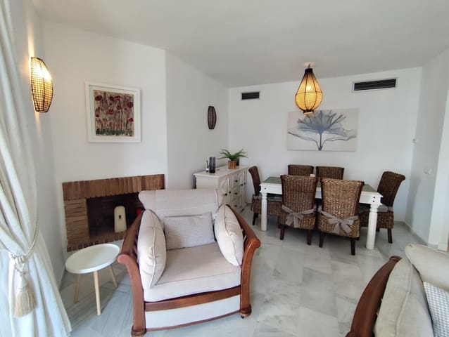 Appartement de 2 chambres à louer à Marbella avec piscine garage - 1 850 € (Ref: 9183824)