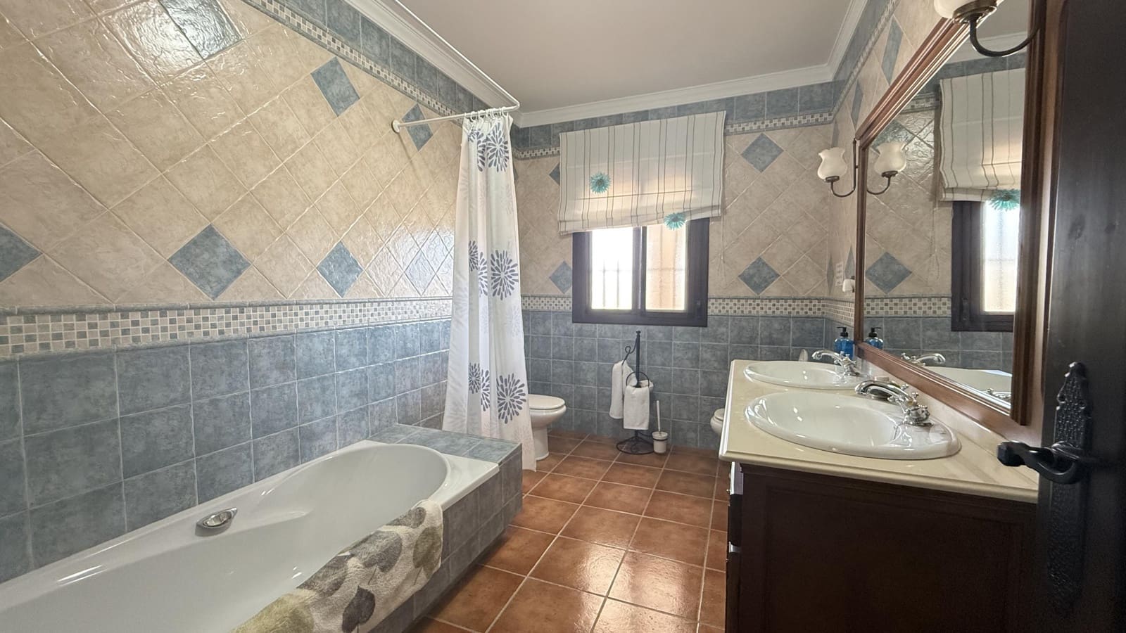 4 soveværelse Villa til salg i Valle de Abdalajis med swimmingpool - € 570.000 (Ref: 9187155)