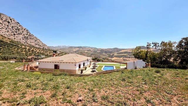 4 bedroom Villa for sale in Valle de Abdalajís with pool - € 570,000 (Ref: 9187155)