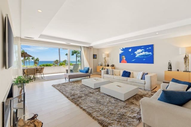 3 quarto Penthouse para venda em Puerto Banus, Marbella com piscina - 5 950 000 € (Ref: 9197909)