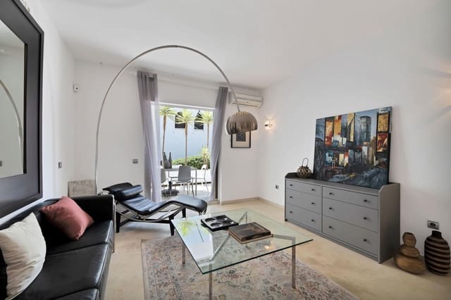 2 sypialnia Apartament do wynajęcia w Nueva Andalucia, Marbella z basenem garażem - 2 000 € (Ref: 9208489)