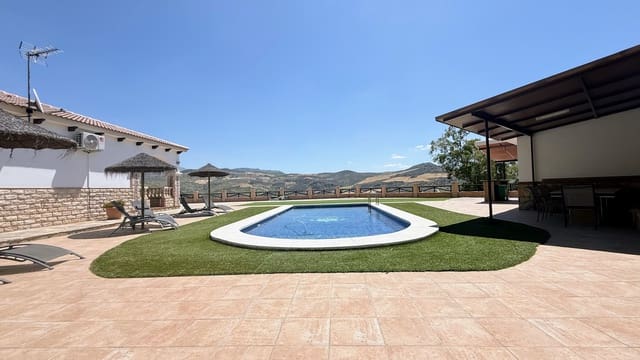 4 bedroom Villa for rent in Valle de Abdalajís with pool - € 1,800 (Ref: 9226926)