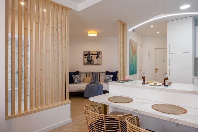 1 soverom Leilighet til salgs i Torremolinos - € 245 000 (Ref: 9236775)