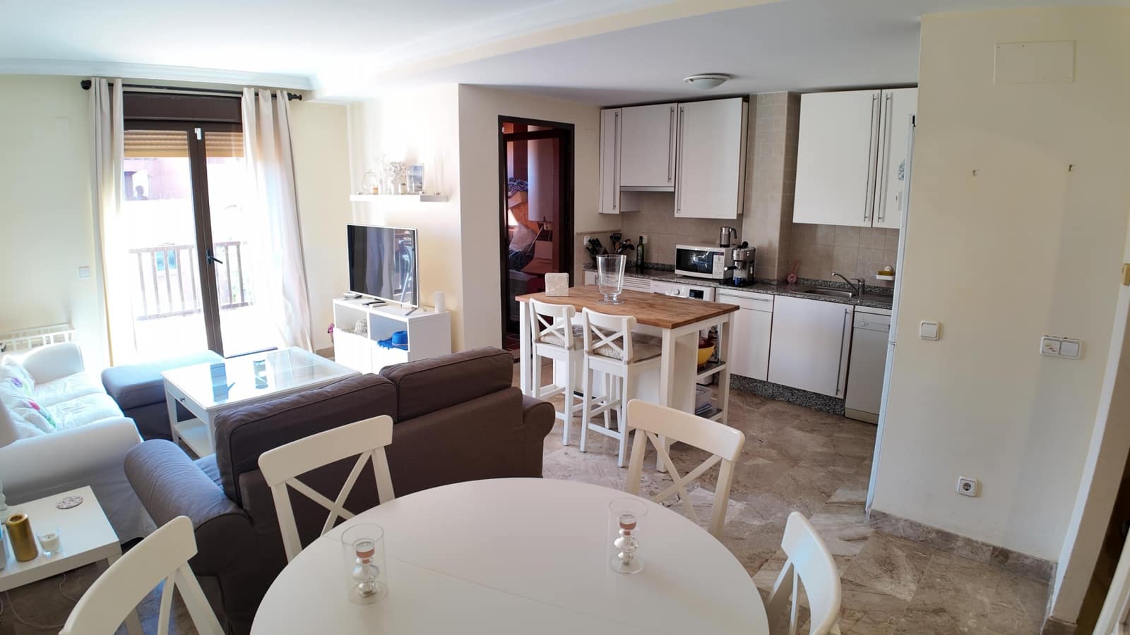 2 chambre Appartement à vendre à Estepona avec piscine - 310 000 € (Ref: 9264357)