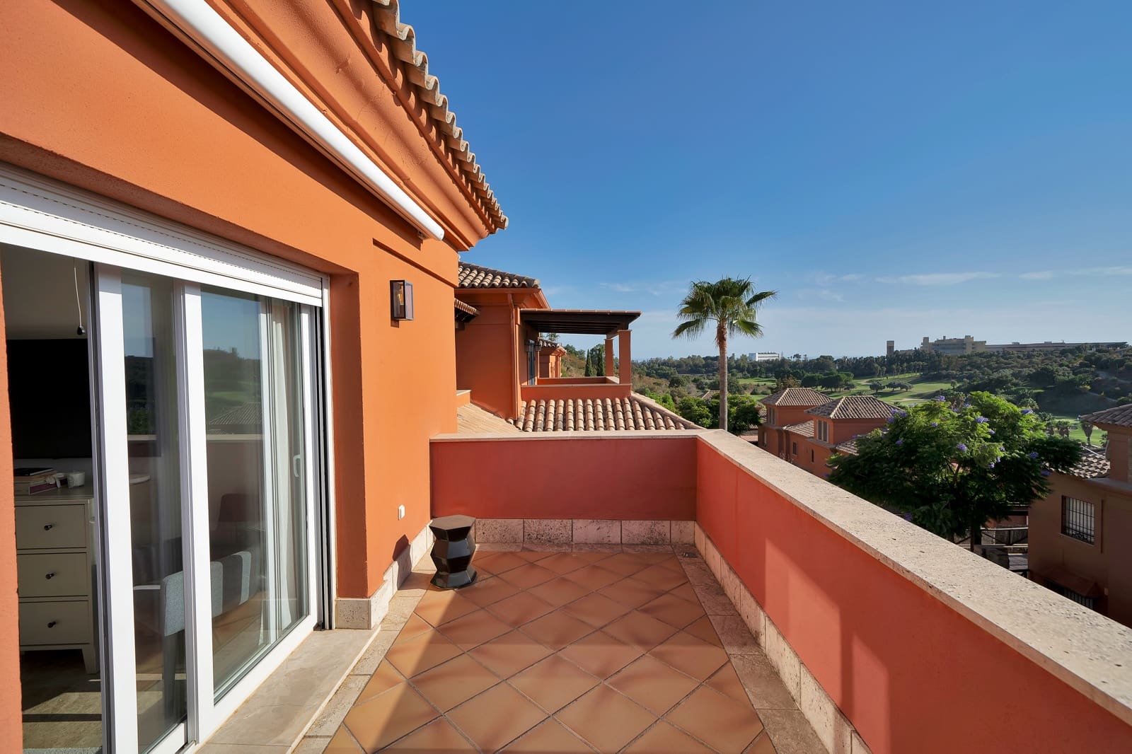 5 makuuhuone Paritalo vuokrattavana paikassa Marbella mukana uima-altaan - 4 900 € (Ref: 9269969)