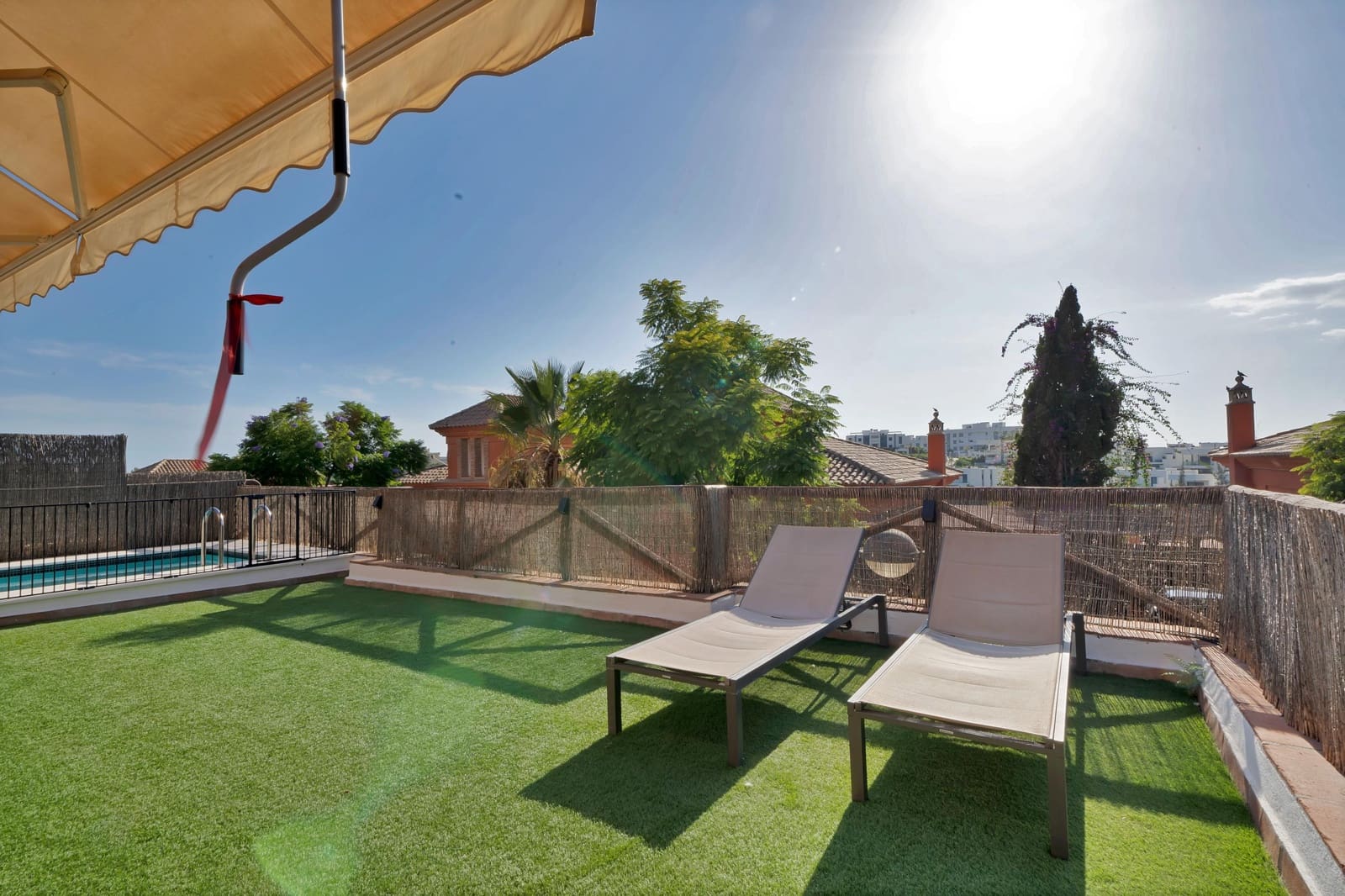 5 bedroom Semi-detached Villa for rent in Marbella with pool garage - € 4,900 (Ref: 9269969)