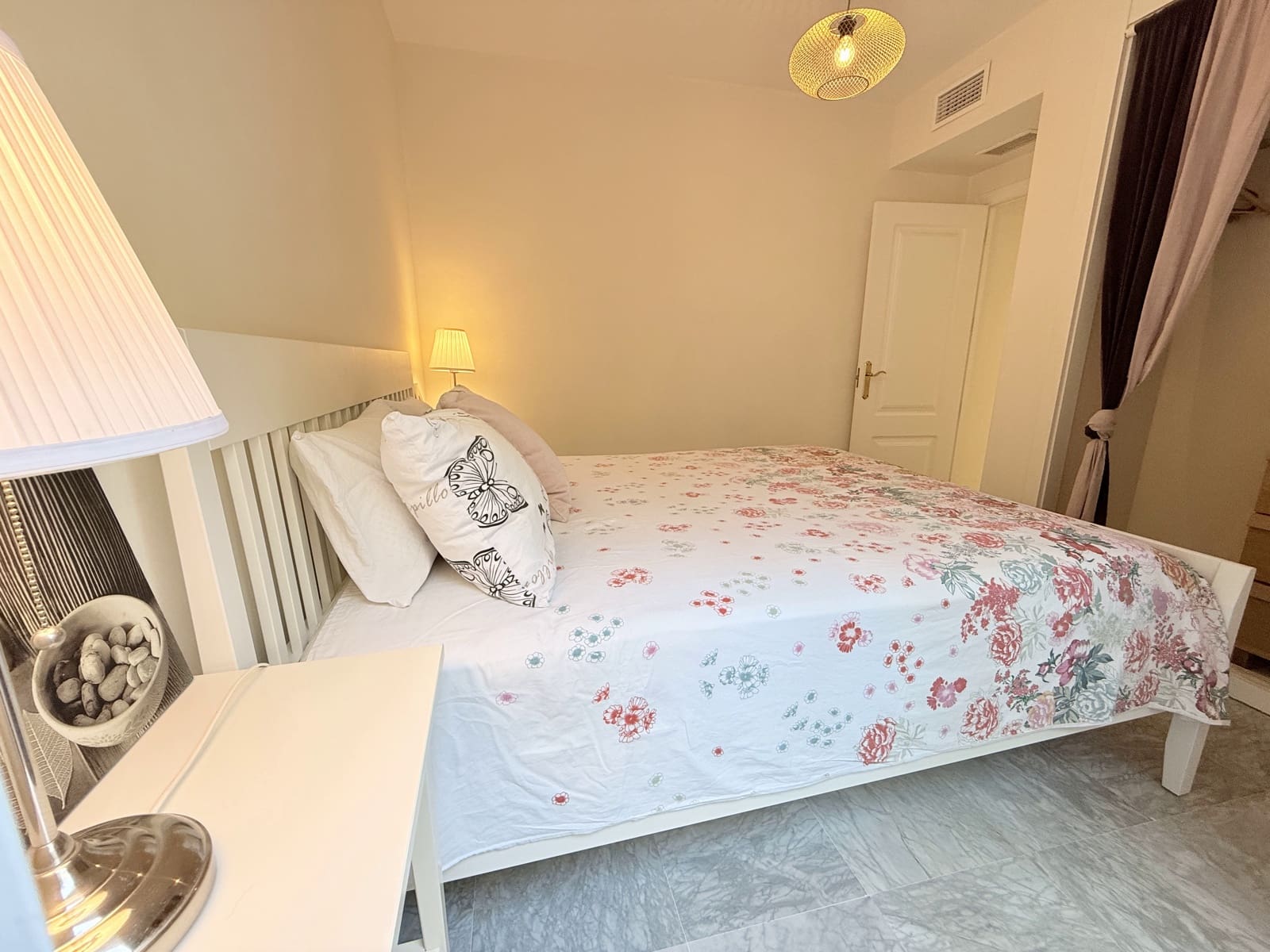 3 bedroom Apartment for sale in Puerto Banus with pool - € 430,000 (Ref: 9272475)