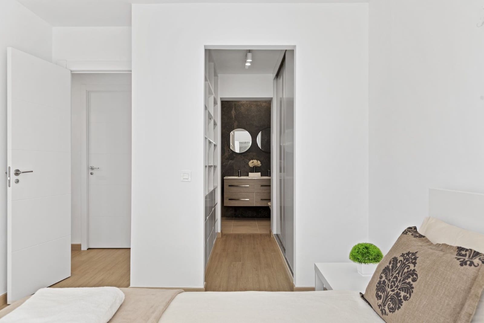 2 soveværelse Rækkehus til salg i Sitio de Calahonda med garage - € 400.000 (Ref: 9272476)
