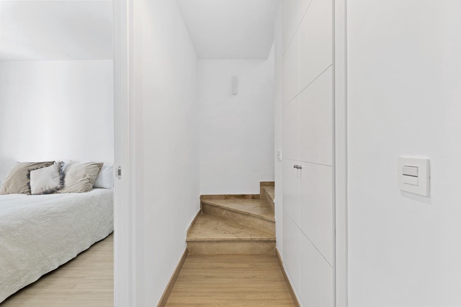2 soveværelse Rækkehus til salg i Sitio de Calahonda med garage - € 400.000 (Ref: 9272476)