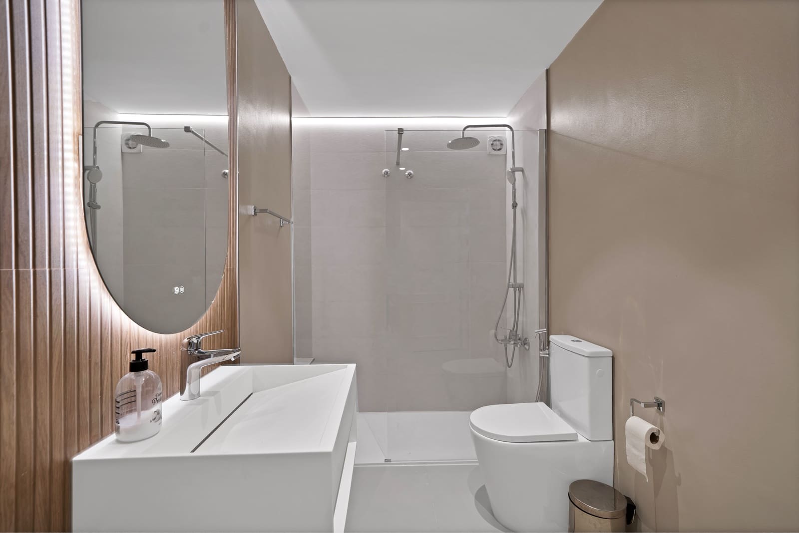 2 soveværelse Lejlighed til salg i New Golden Mile med swimmingpool - € 385.000 (Ref: 9285665)