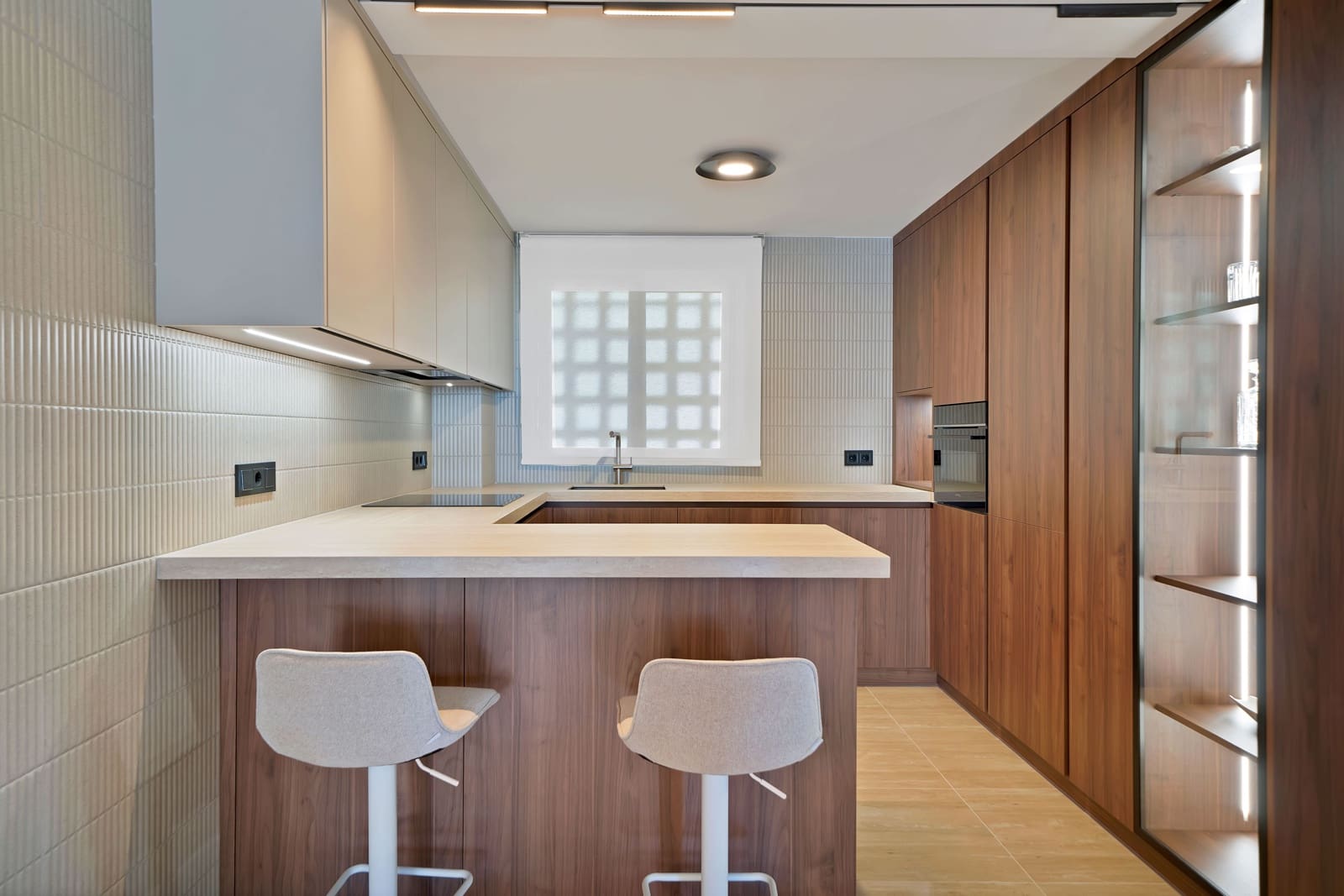 Apartamento de 2 habitaciones en Marbella en venta con piscina - 1.199.000 € (Ref: 9294281)