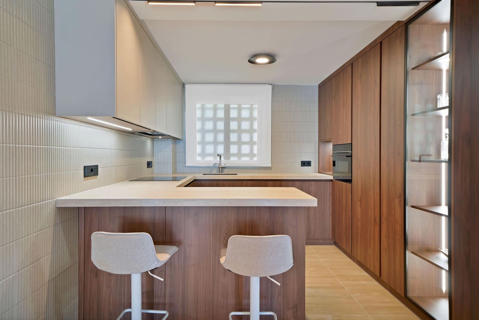 2 soveværelse Lejlighed til salg i Marbella med swimmingpool - € 1.149.000 (Ref: 9294281)