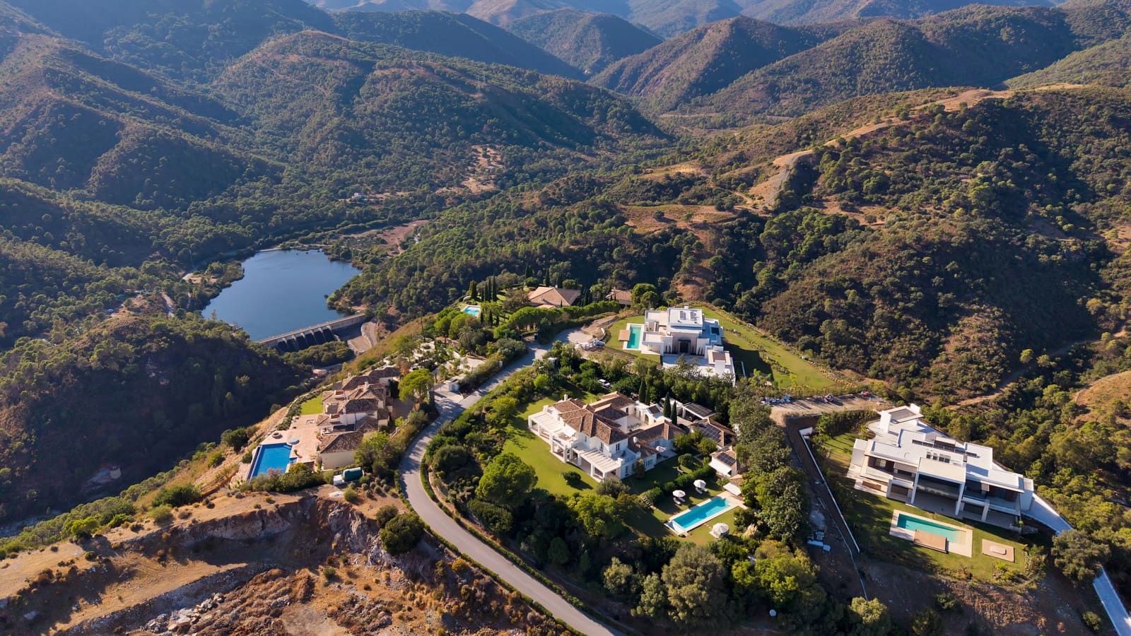 6 makuuhuone Huvila vuokrattavana paikassa Benahavis mukana uima-altaan - 45 000 € (Ref: 9301229)