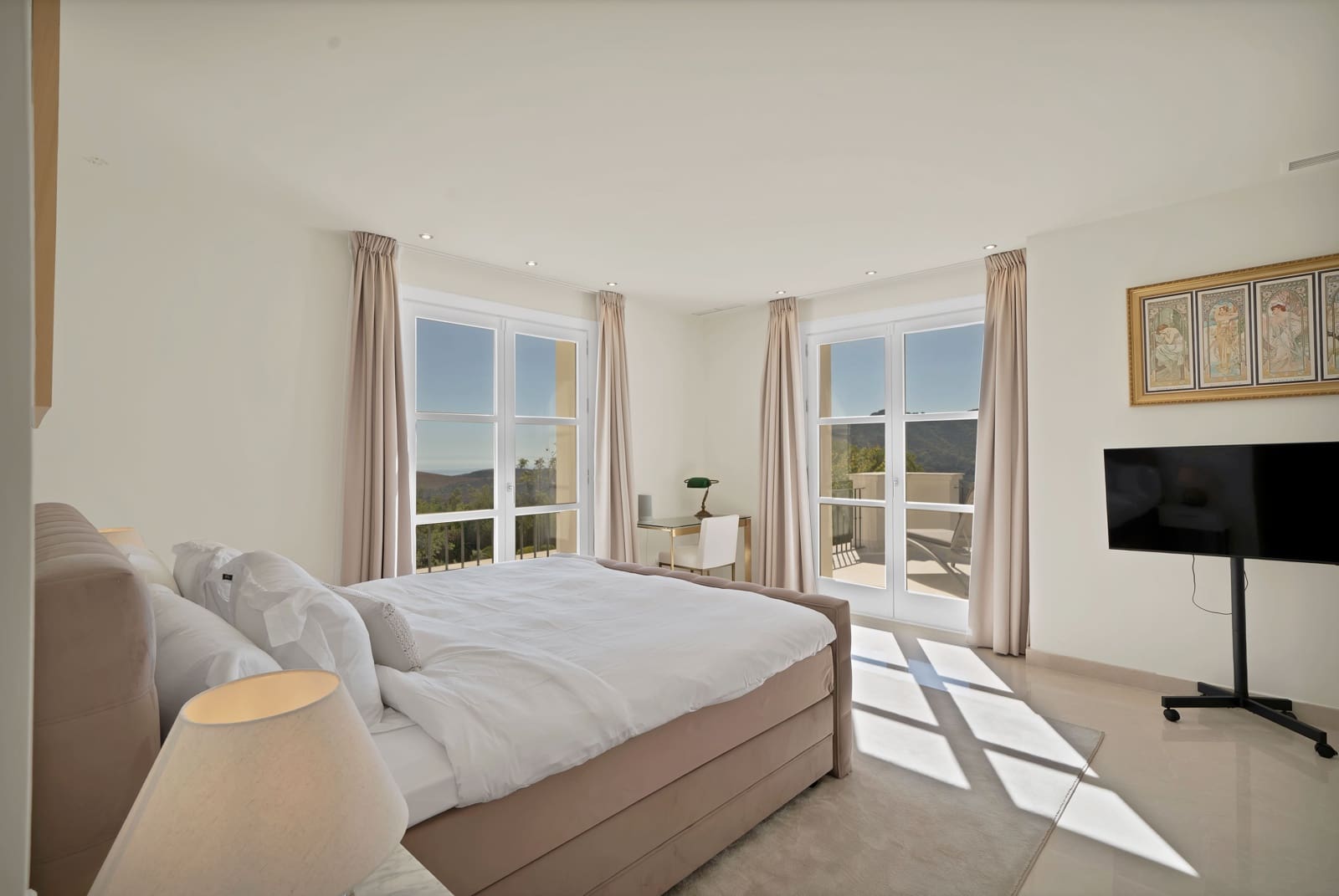 6 makuuhuone Huvila vuokrattavana paikassa Benahavis mukana uima-altaan - 45 000 € (Ref: 9301229)