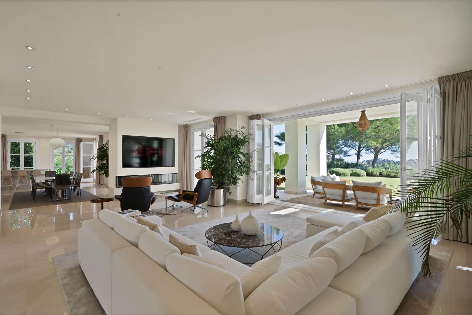 6 makuuhuone Huvila vuokrattavana paikassa Benahavis mukana uima-altaan - 45 000 € (Ref: 9301229)