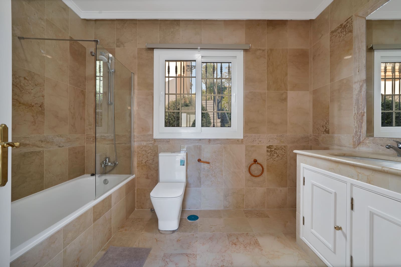 5 soveværelse Rækkehus til salg i Marbella - € 1.795.000 (Ref: 9303744)