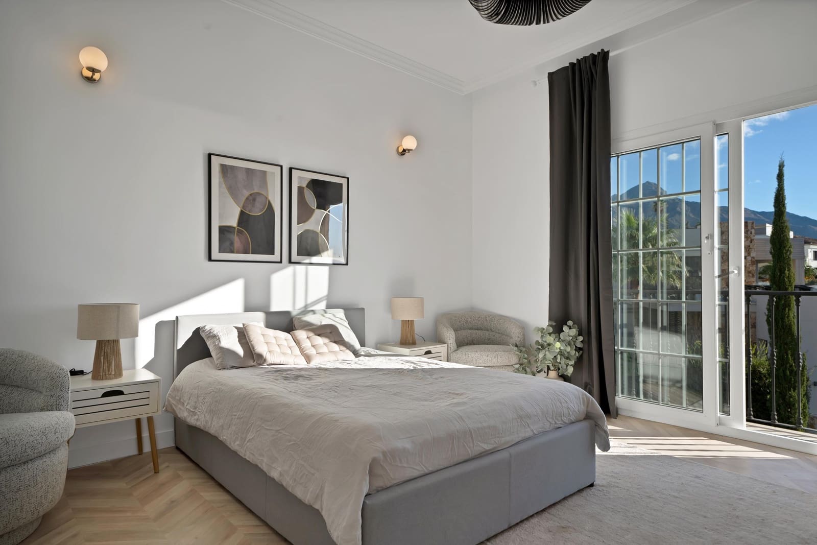 5 makuuhuone Rivitalo myytävänä paikassa Marbella mukana 
autotalli - 1 695 000 € (Ref: 9303744)