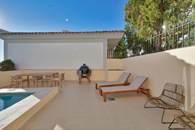 5 soverom Rekkehus til salgs i Marbella med garasje - € 1 695 000 (Ref: 9303744)