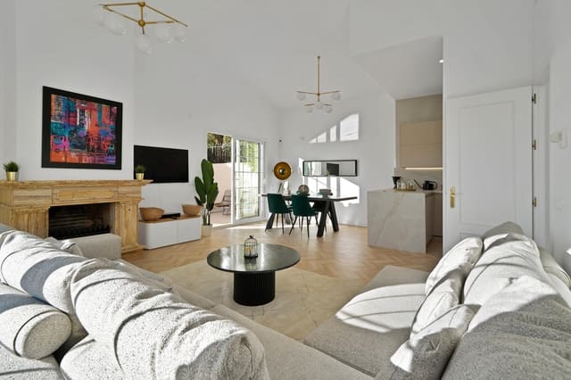 5 soverom Rekkehus til salgs i Marbella med garasje - € 1 695 000 (Ref: 9303744)