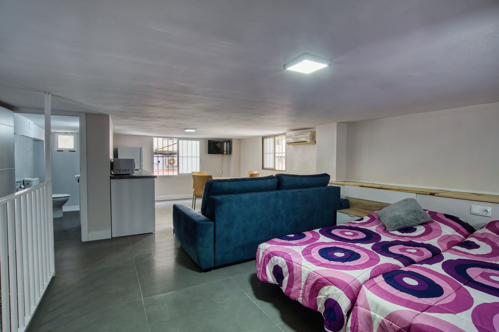 1 soverom Kommersiell til salgs i Velez-Malaga - € 155 000 (Ref: 9330858)