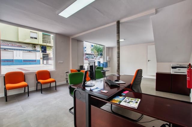 1 sovrum Kommersiell till salu i Vélez-Málaga - 155 000 € (Ref: 9330858)
