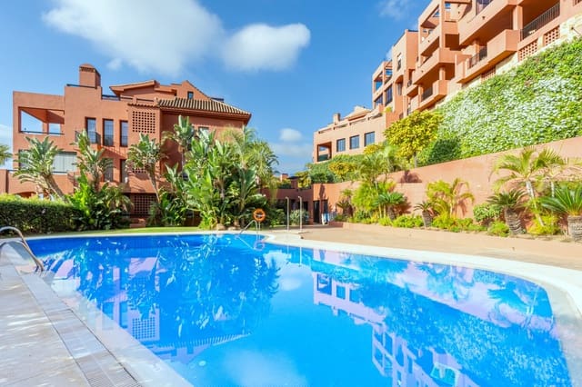2 makuuhuone Huoneisto myytävänä paikassa Sitio de Calahonda, Mijas mukana uima-altaan - 439 000 € (Ref: 9344979)