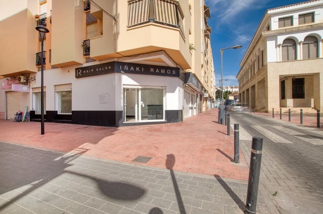 Kaupallinen vuokrattavana paikassa Rincón de la Victoria - 1 200 € (Ref: 9349419)