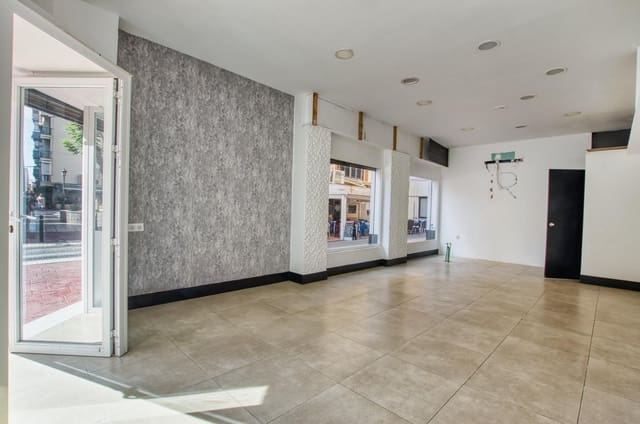 Erhverv til leje i Rincón de la Victoria - € 1.200 (Ref: 9349419)