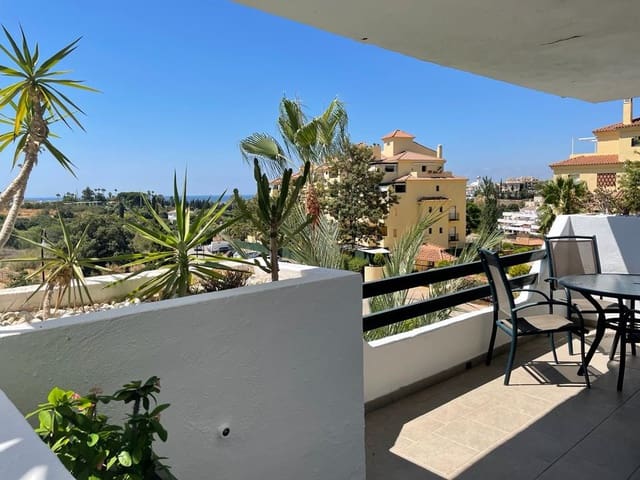 2 sovrum Lägenhet att hyra i Selwo, Estepona med pool - 1 500 € (Ref: 9373662)