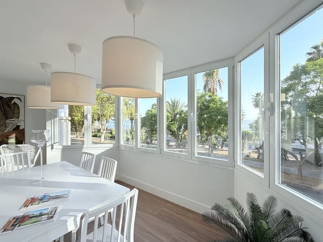 4 soveværelse Lejlighed til salg i El Limonar, Málaga by - € 1.175.000 (Ref: 9375248)