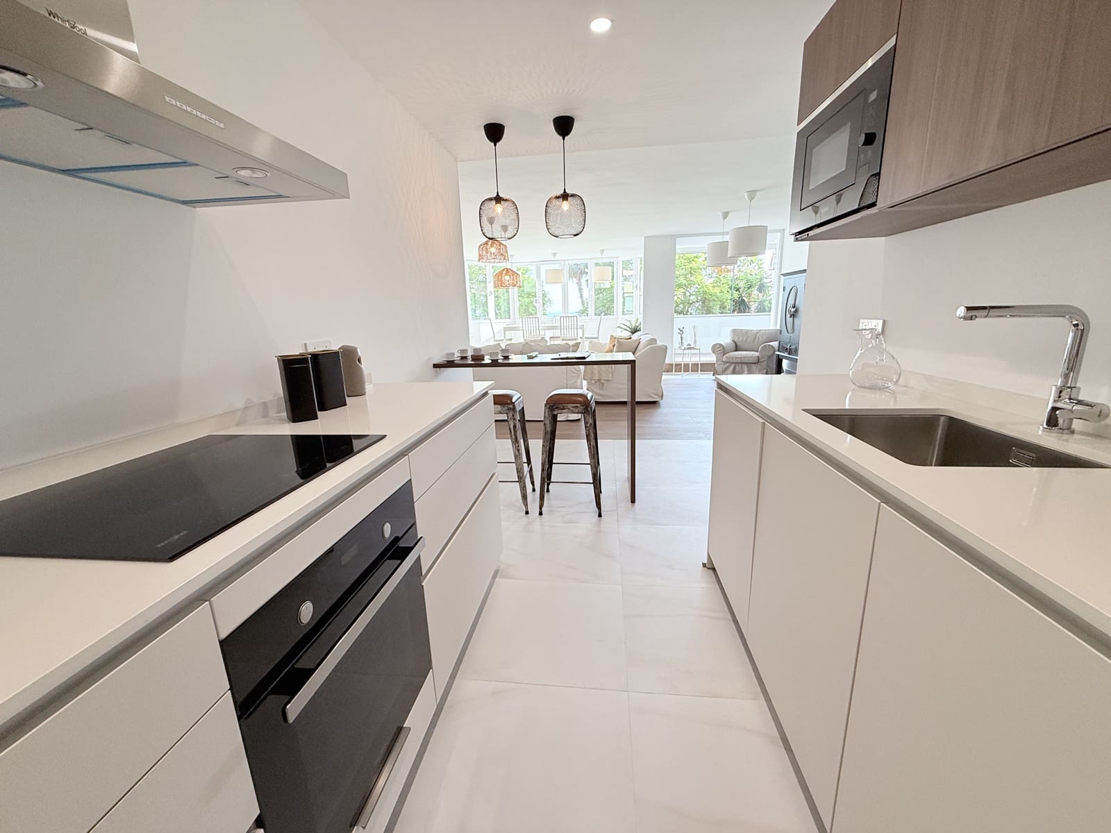 4 soveværelse Lejlighed til salg i Malaga by - € 1.175.000 (Ref: 9375248)