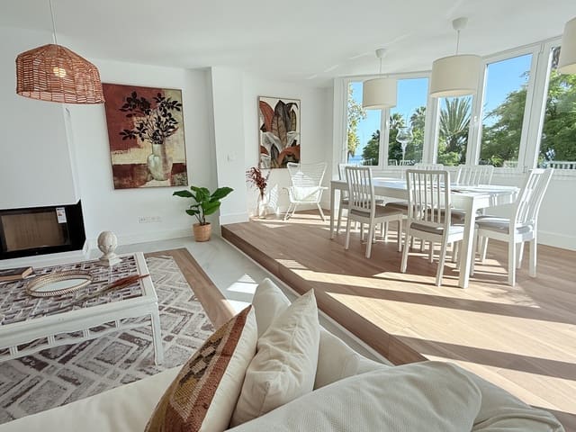 4 soveværelse Lejlighed til salg i El Limonar, Málaga by - € 1.175.000 (Ref: 9375248)