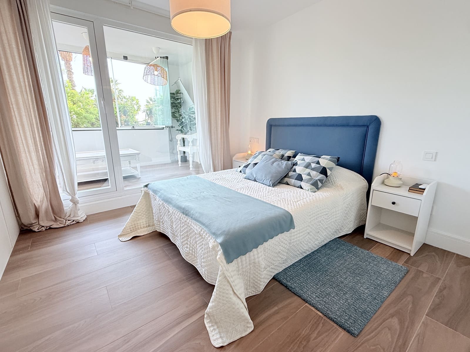 4 soveværelse Lejlighed til salg i Malaga by - € 1.175.000 (Ref: 9375248)