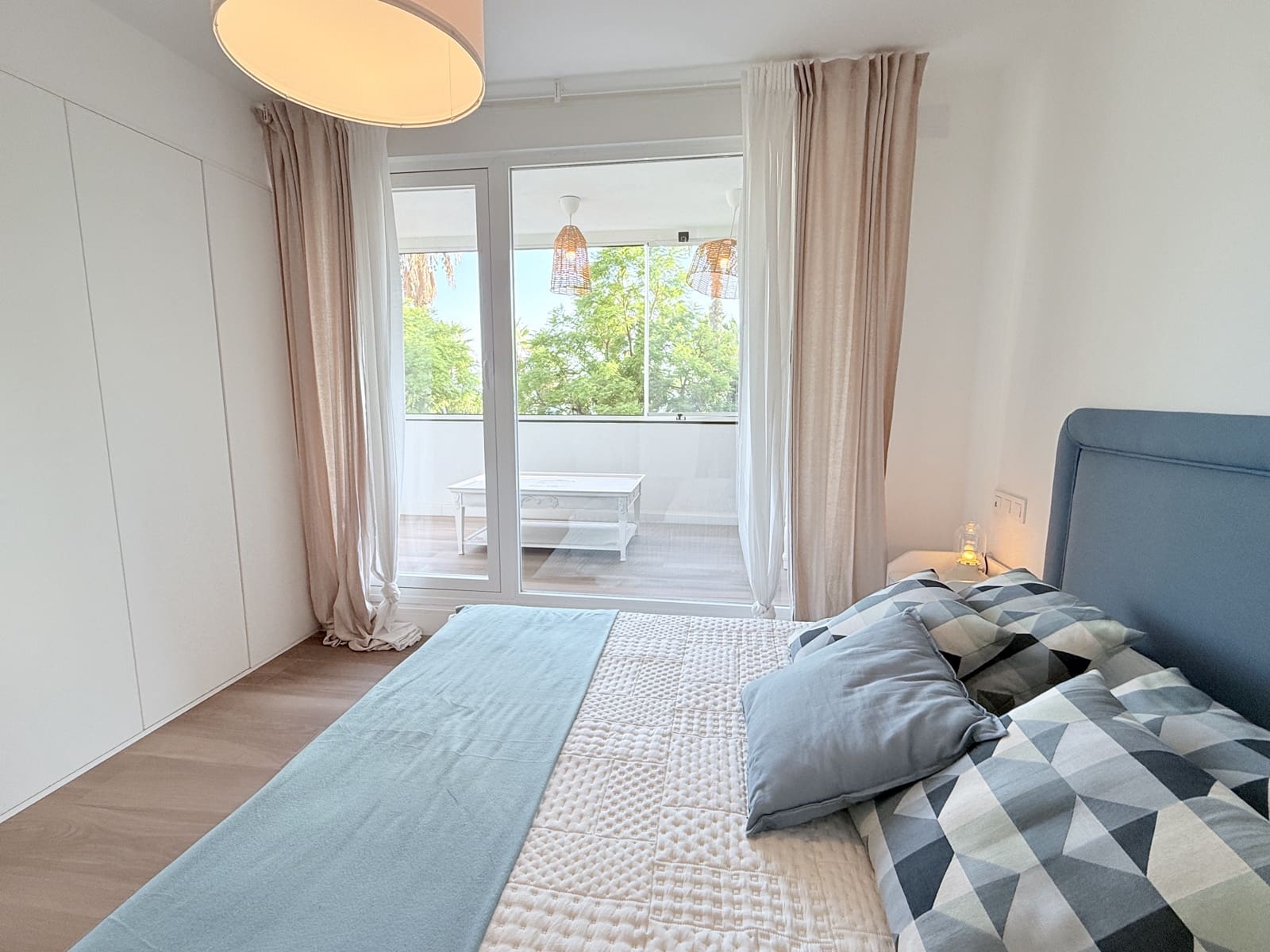 4 soveværelse Lejlighed til salg i Malaga by - € 1.175.000 (Ref: 9375248)